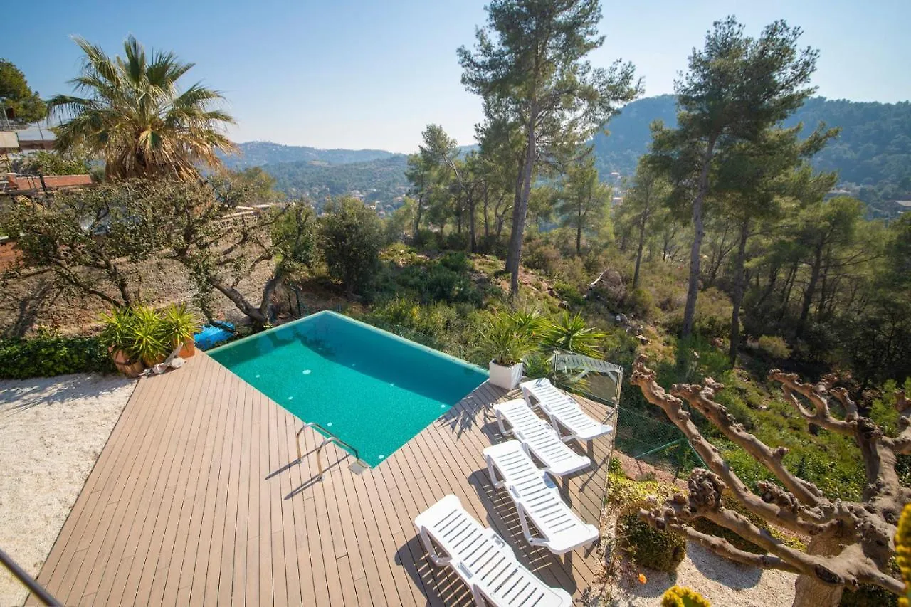 Torrelles De Llobregat Catalunya Casas Infinity Pool And Views 20Min To Barcelona 빌라 0*, Torrelles De Llobregat 스페인