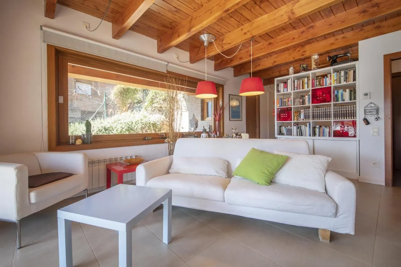Torrelles De Llobregat Catalunya Casas Infinity Pool And Views 20Min To Barcelona 빌라 스페인